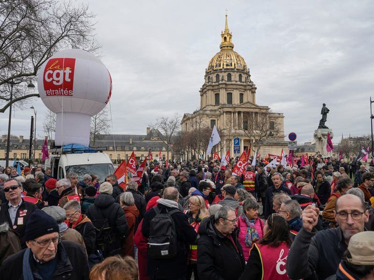 French Government Survives First No-confidence Vote In Pensions Bill Row | Guernsey Press