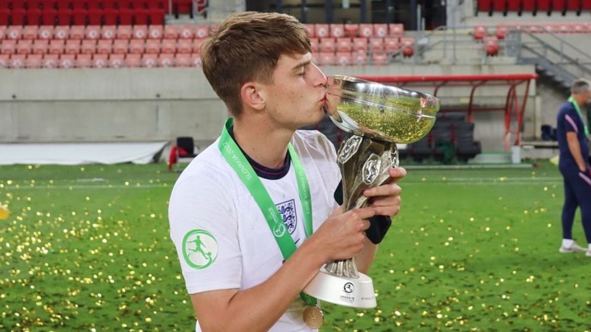 Scott has gone from Guernsey FC to European U19 glory in two-and-a-half years. (Picture from Alex Scott/England Football)