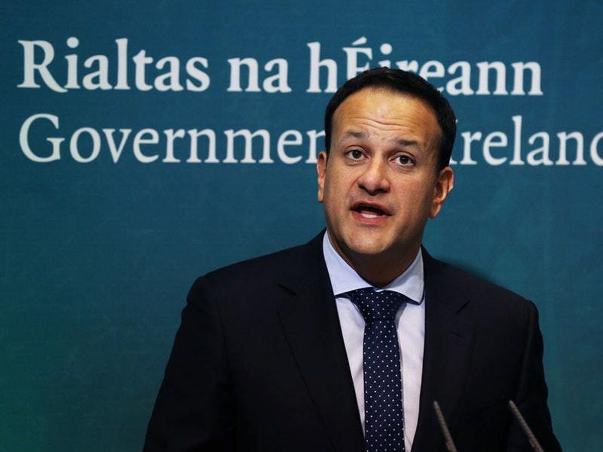 varadkar-warns-risk-of-return-to-violence-very-real-if-hard-border