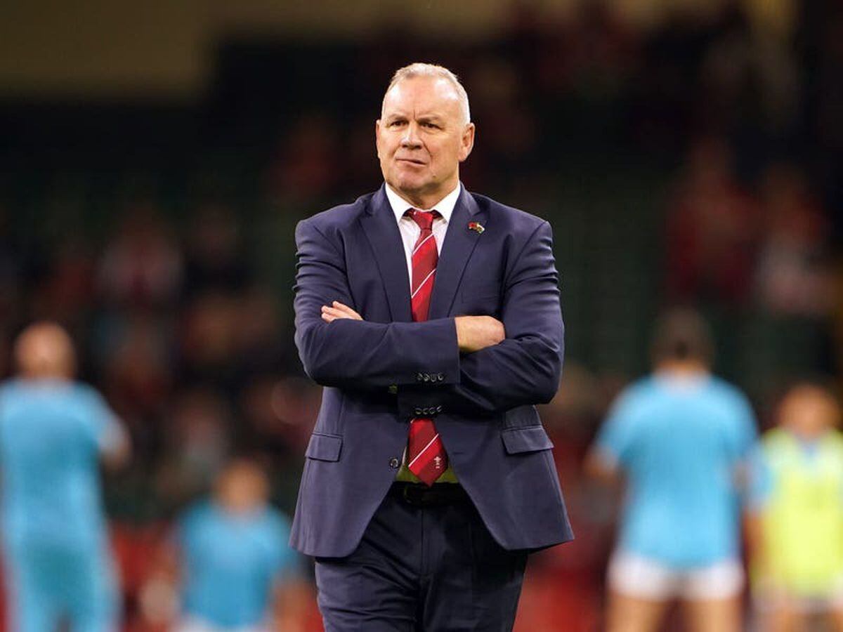 Wayne Pivac wants Wales to make it up to fans they ‘let down’