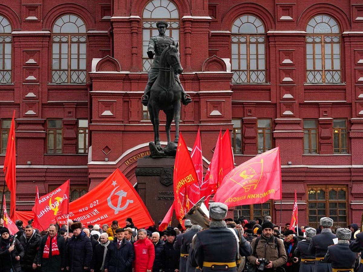 Putin commemorates Stalingrad battle on 80th anniversary of victory over Nazis
