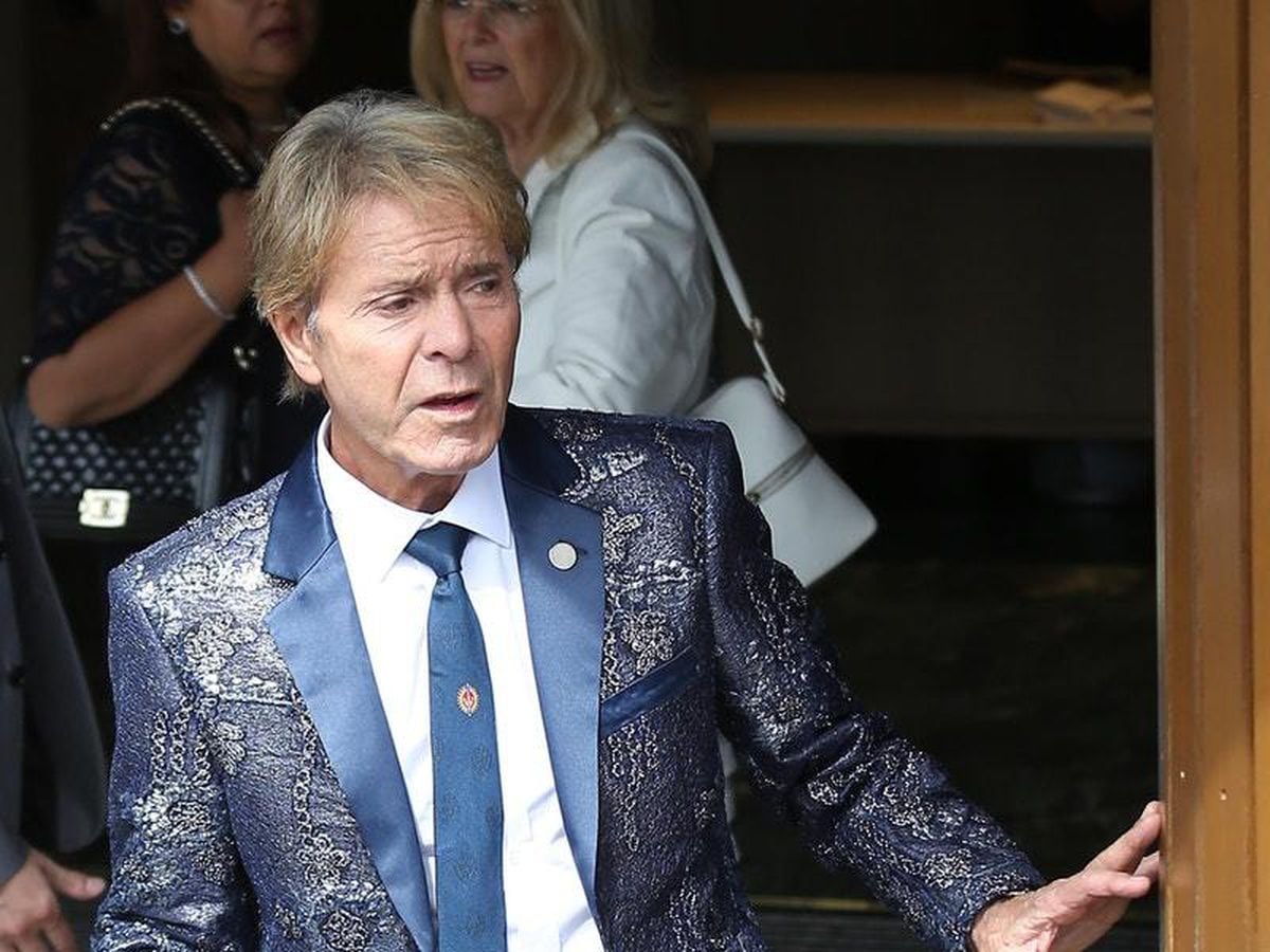 Sir Cliff Richard Accepts £2m From BBC Towards Legal Costs | Guernsey Press