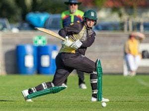 Guernsey Cricket.Cobo CC v Griffins Cc.Evening League Division 1 T20 ..KGV Playing Fields..www.guernseysportphotography.com .Picture by Martin Gray, 01-06-21. (30398791)