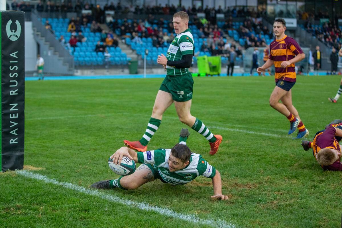 Replacement scrum-half Dale Rutledge scores the final Raiders try with a fine solo effort. (Picture by Martin Gray, 30224847)