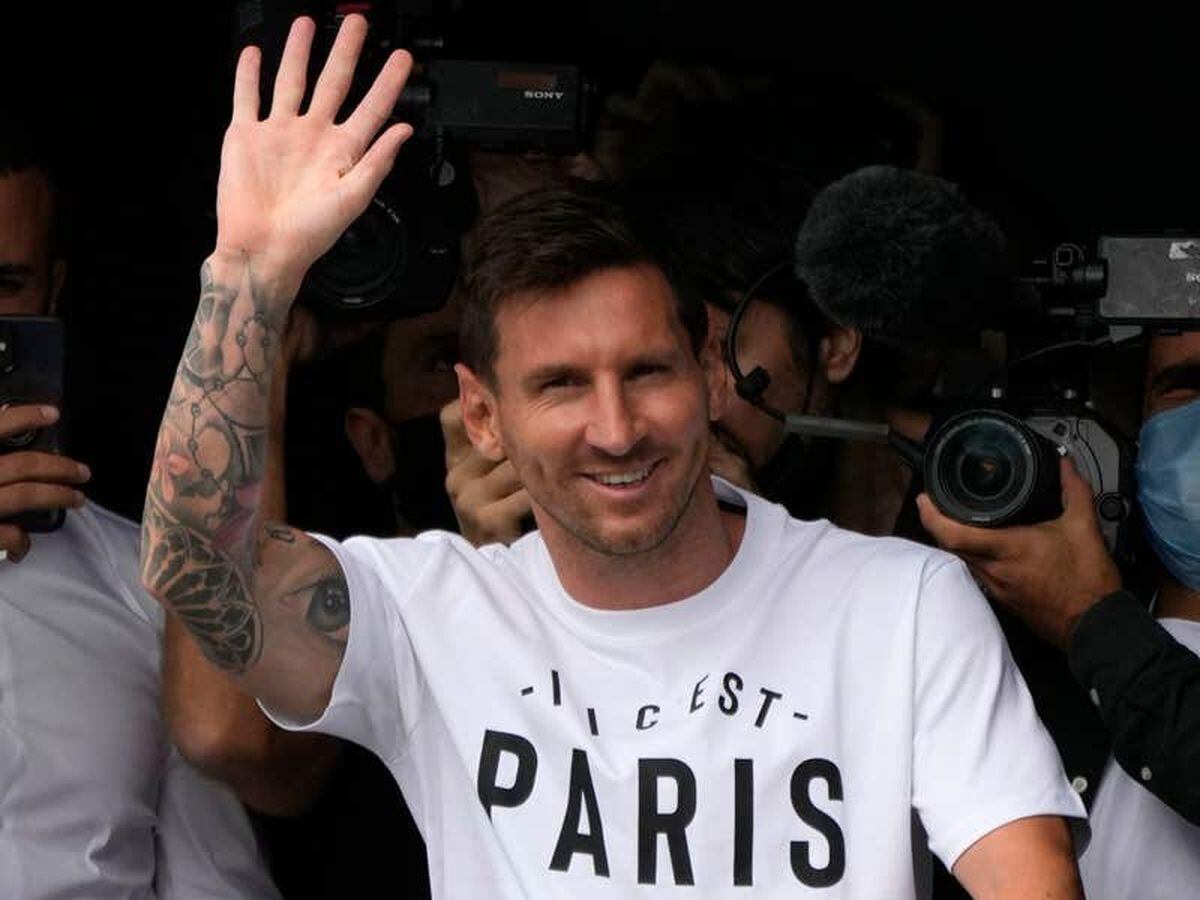 Paris Saint-Germain all but confirm Lionel Messi with teaser