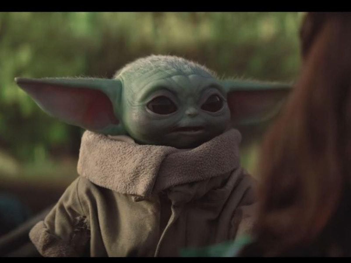 Best Baby Yoda Memes from Star Wars The Mandalorian - Baby Yoda Sipping  Soup Meme