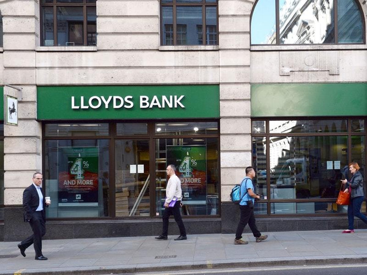 Lloyds cuts nearly 4,000 jobs since being privatised | Guernsey Press
