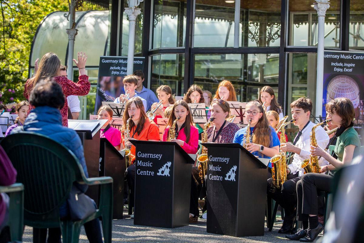 Both the Guernsey training and youth jazz orchestras performed half-hour sets on a sunny afternoon in front of approximately 200 people. (32137493)