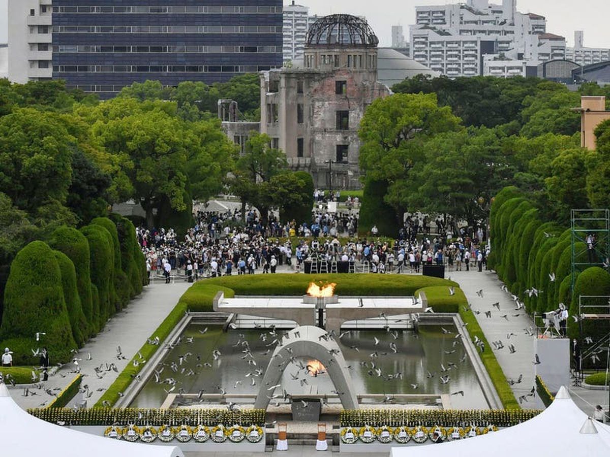 Warnings over nuclear dangers as Hiroshima marks anniversary of atomic bombing