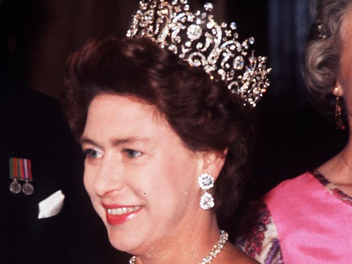 Princess Margaret’s former bracelet sells for almost £400,000 ...