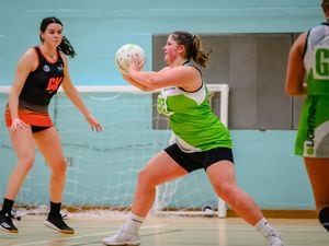 Pic supplied by Andrew Le Poidevin: 29-11-2022.
The Deloitte GNA Winter Netball League at St Sampsons High. Blaze v Specsavers Lightning A. GS Immy Giles (31524727)