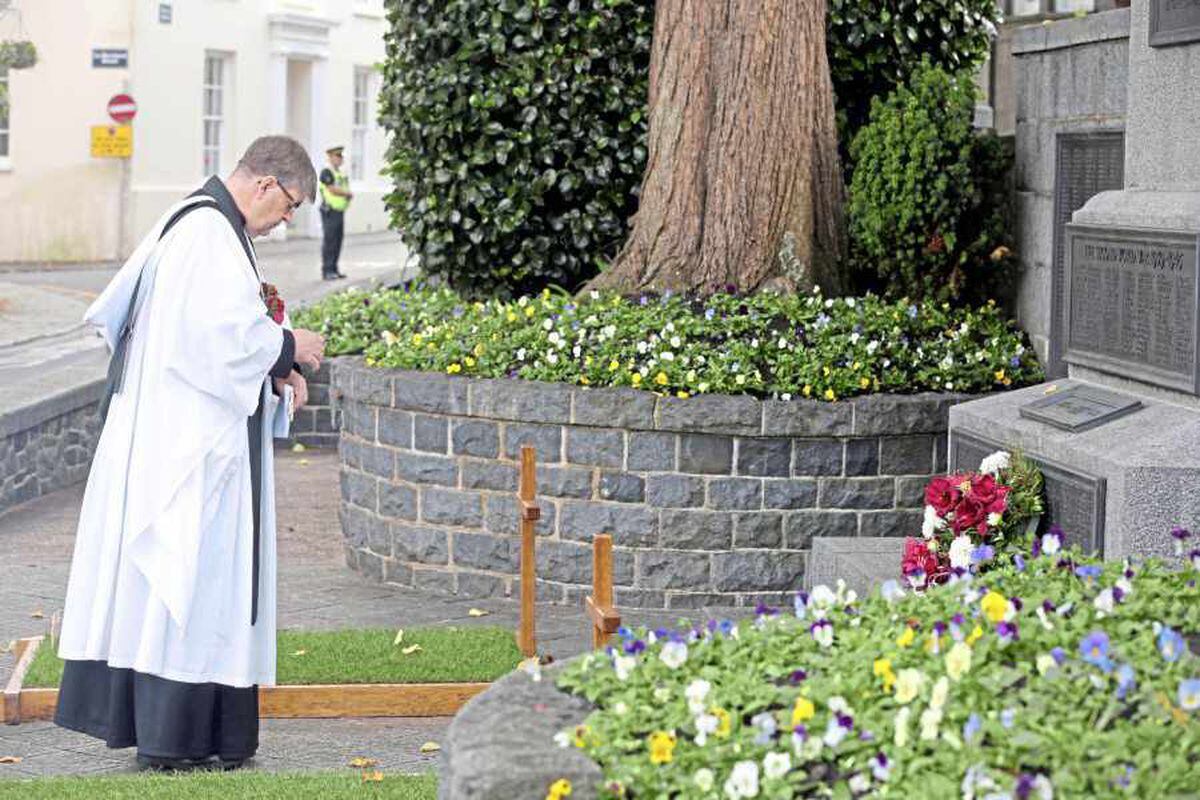 Field Of Remembrance Dedication At Ceremony | Guernsey Press