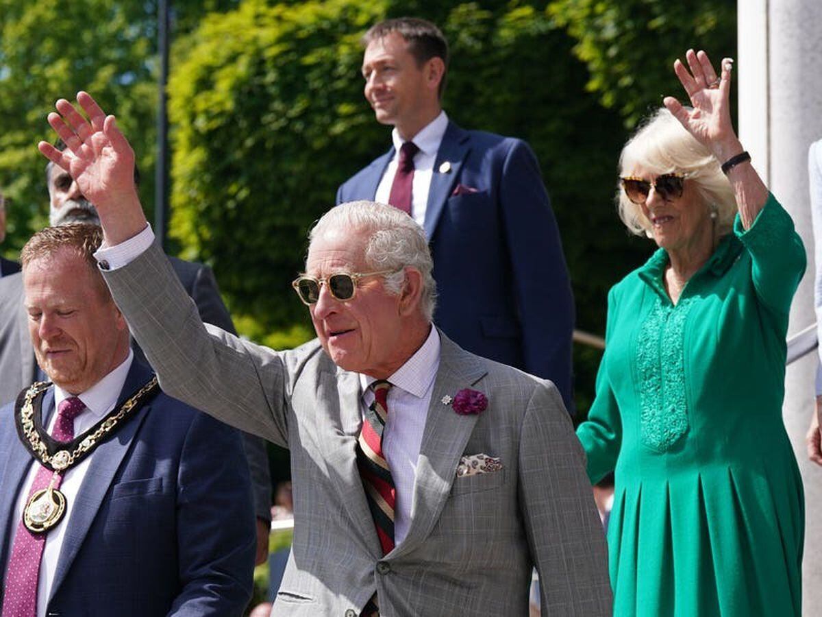 King thanks Armagh for warm welcome on second day of visit to Northern Ireland