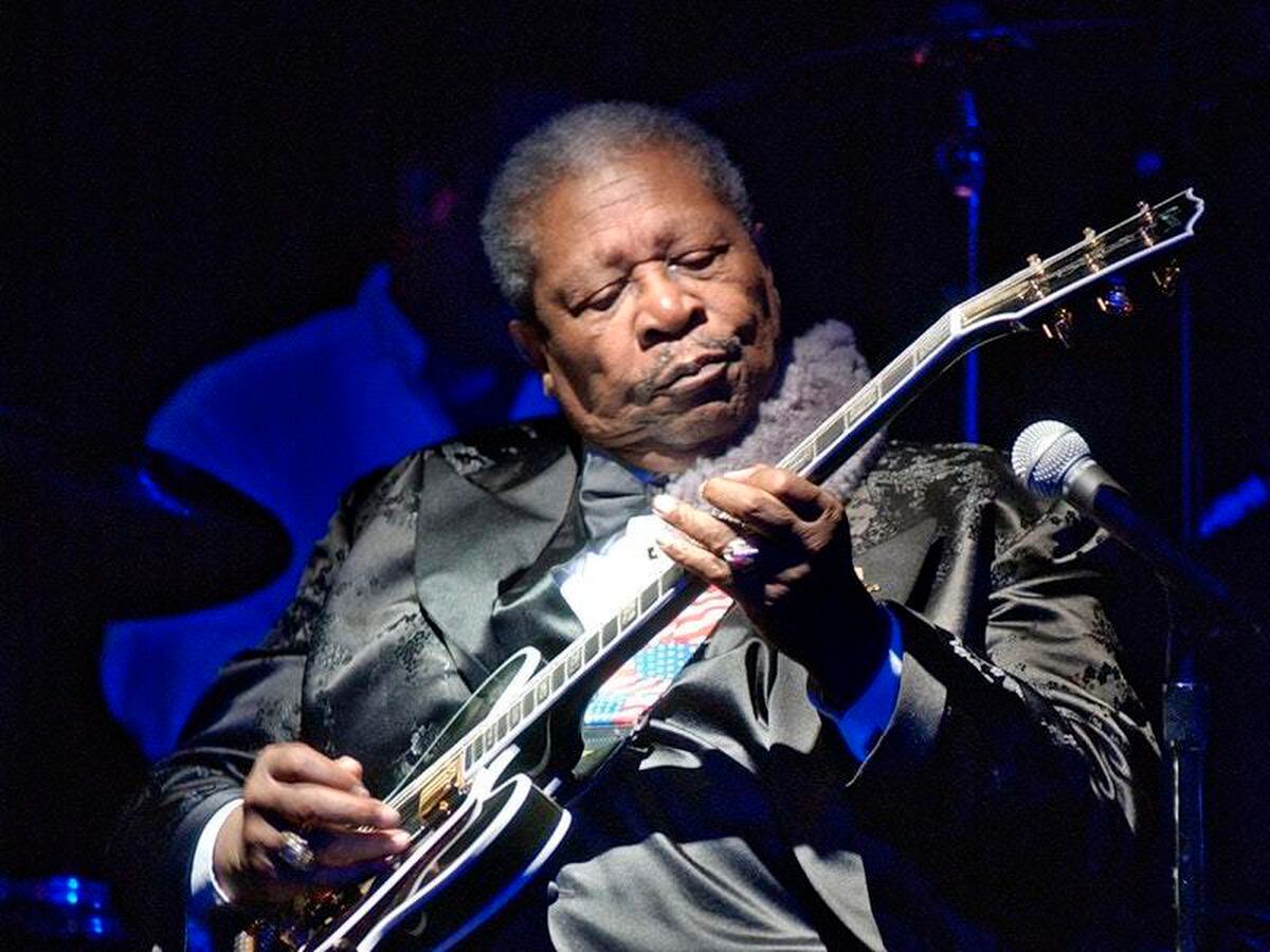 One of BB King’s ‘Lucille’ guitars sells for £224K at auction ...