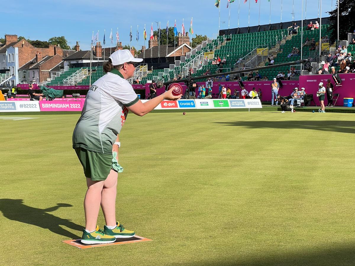 Lucy Beere playing in the Birmingham 2022 Commonwealth Games women's singles lawn bowls final against Ellen Ryan. Beere's silver medal, after a closely fought match that ended 21-17 to Ryan, was Guernsey's first at t a Commonwealth Games for 28 years.
Picture by Tony Curr, 01-08-22 (31098775)