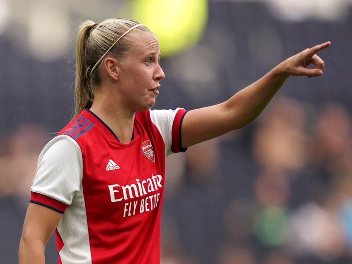 Beth Mead double helps Arsenal down defending WSL champions