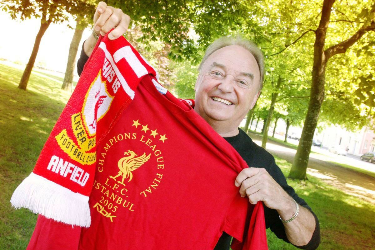 Gerry Marsden, who died on Sunday, aged 78, was in the island for a gig in 2005 and was very happy to be celebrating Liverpool Football Club’s UEFA Champions League win. (Picture by John O’Neill, 29080289)