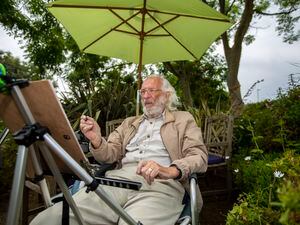 Retired architect Bob Worsley, 84, was doing en plein air art for the second time. (Pictures by Luke Le Prevost, 30944816)