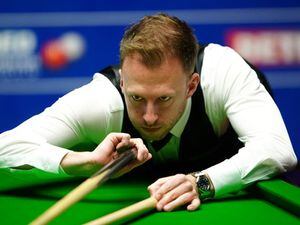 Waistcoat issue resolved for Judd Trump after suitcase drama in Germany