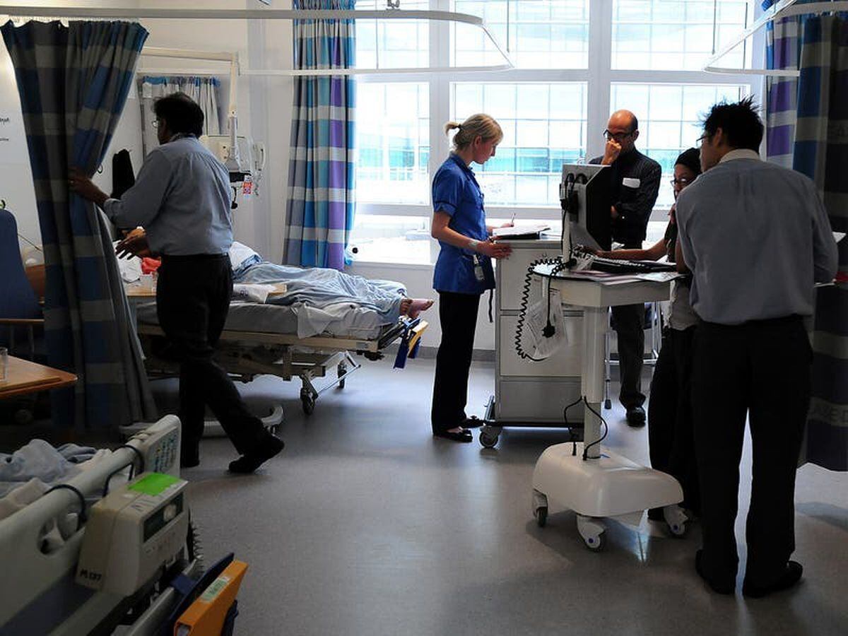 NHS budget rise of less than £10bn could see services cut – trust leaders
