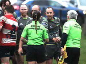 RUGBY - National Two East, Dorking v Guernsey Raiders. Malcolm Barnes shakes hands with the officials after the game..Picture by Mike Marshall, 05-11-22. (31448827)