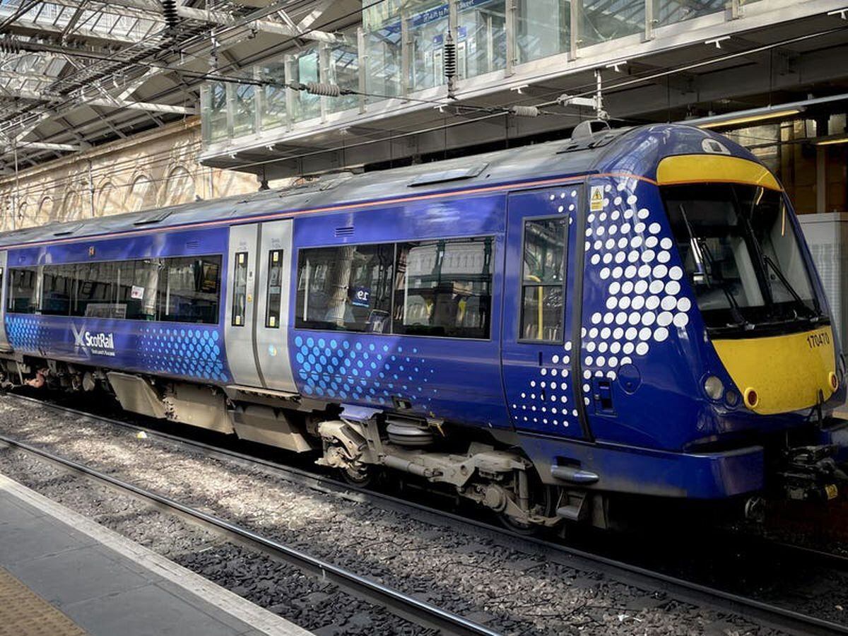 ScotRail ‘delighted’ after RMT workers accept new pay deal