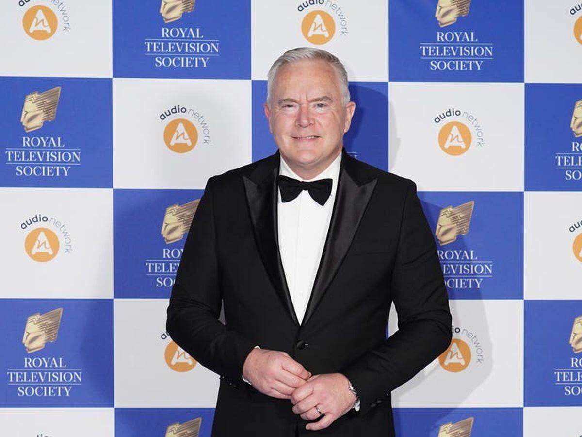 Huw Edwards Resigns From BBC Following Explicit Photos Furore ...