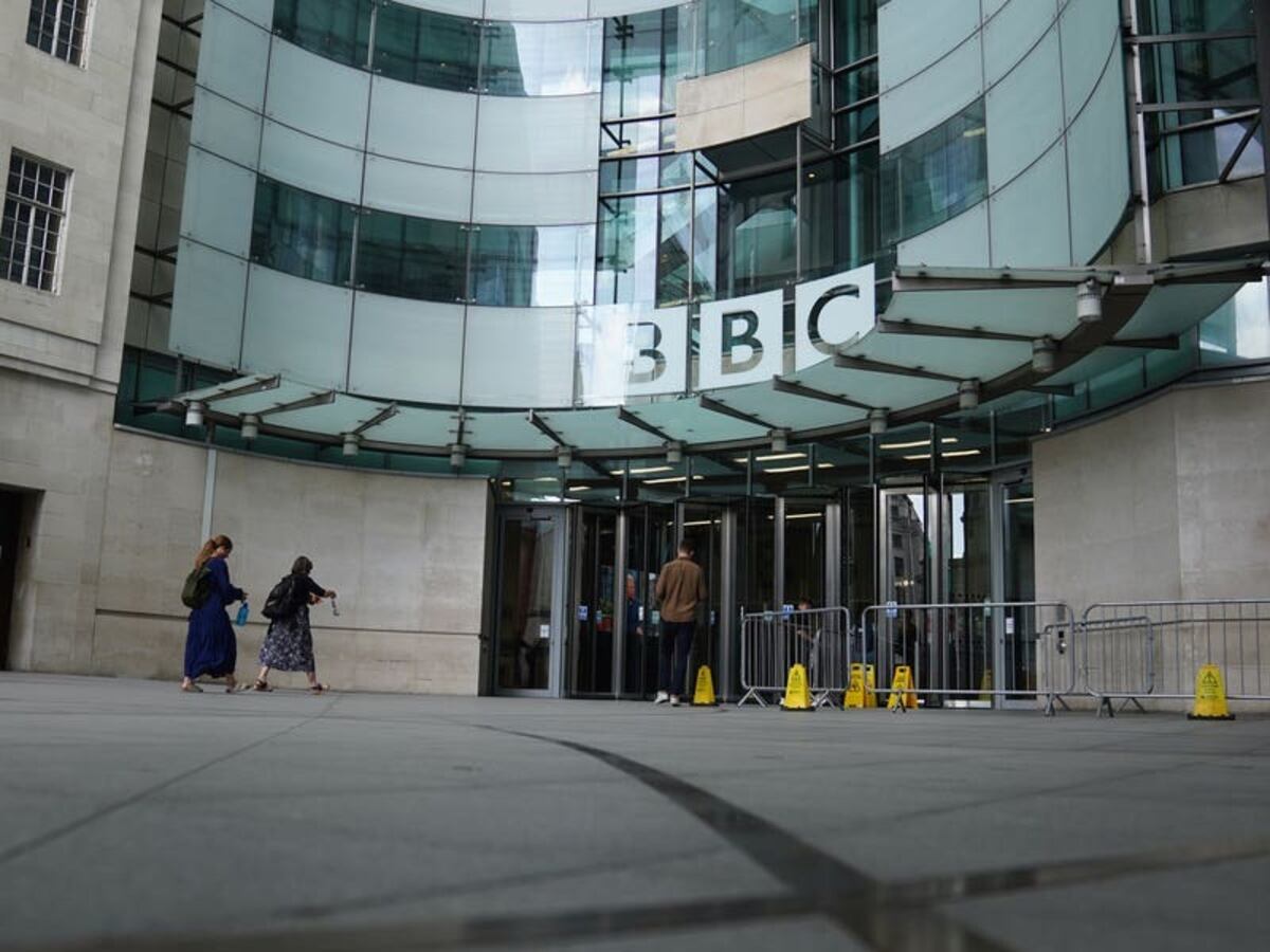 BBC to cut 500 jobs as it attempts to save £200m for ‘transformation’