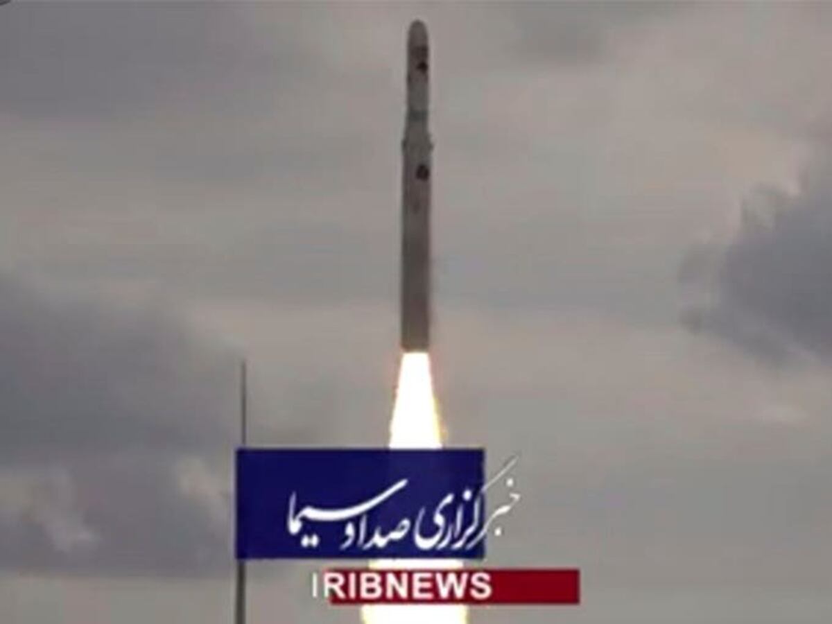 Iran Launches Satellite Carrying Rocket As Anti Government Protests