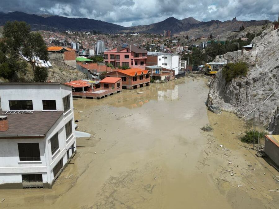 Girl missing as heavy rains in Bolivia cause landslide in capital La Paz | Guernsey Press