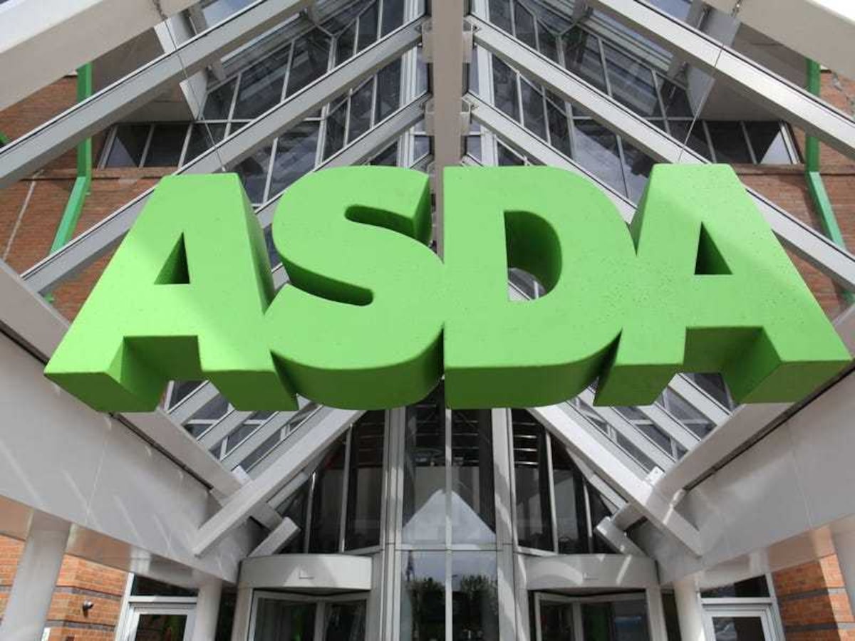 Asda to cut 475 jobs and orders staff back to office three days a week