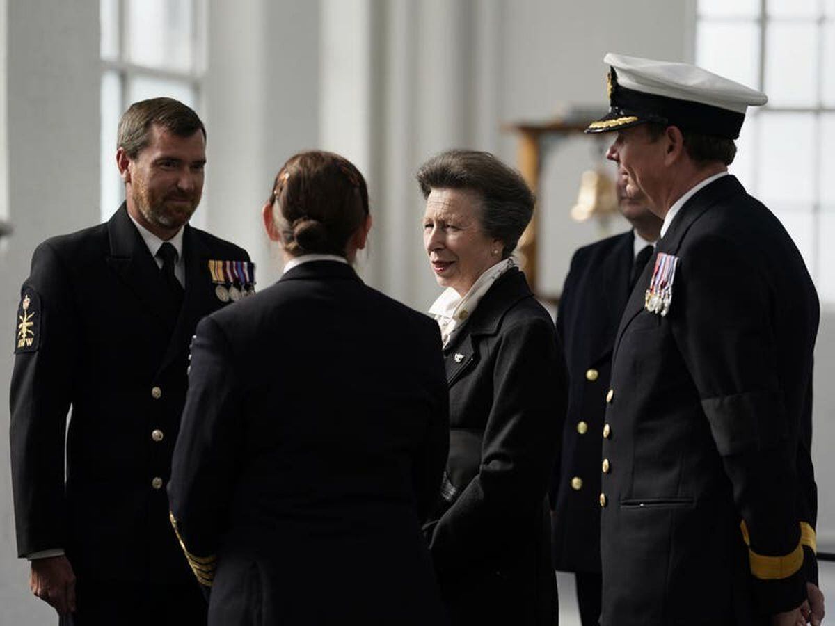 Anne meets members of armed forces to offer thanks for roles in Queen’s funeral