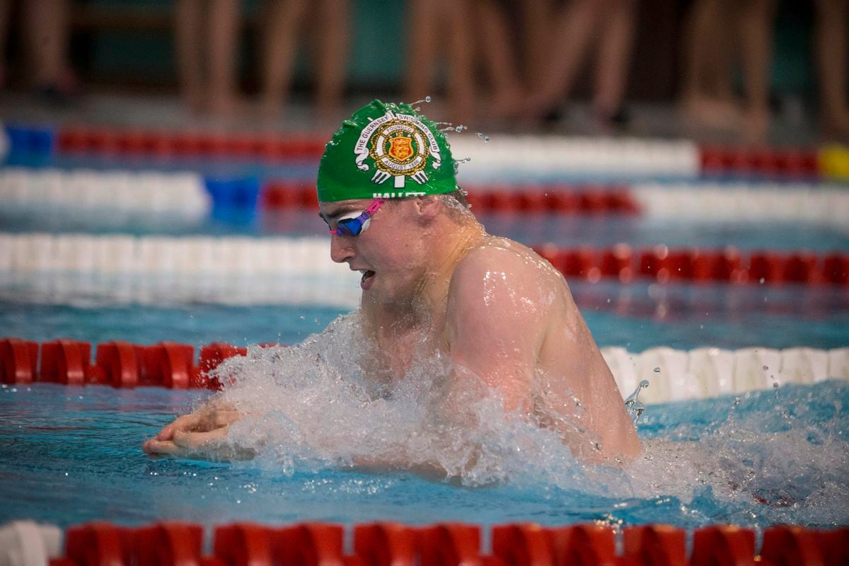 Among the records: Charlie-Joe Hallett claimed the gala breaststroke record but lost his 14-15 years category mark to his brother Ronny. (Pictures by Peter Frankland, 26050770)