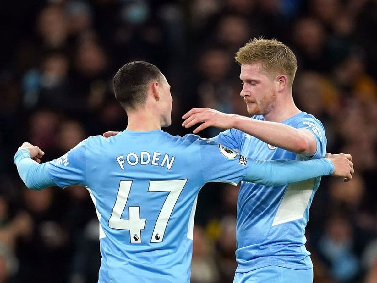 Kevin De Bruyne and Phil Foden win Premier League player of season awards