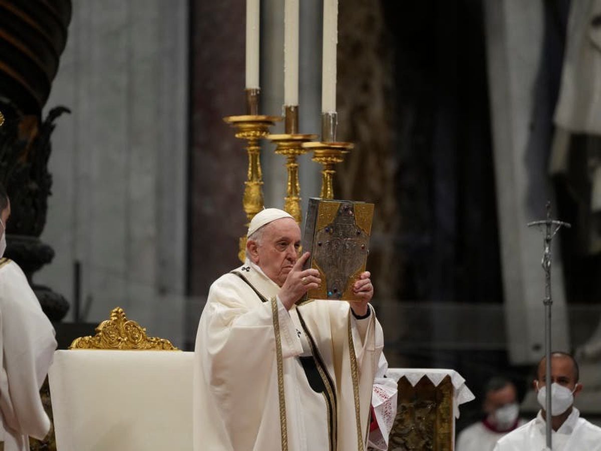 Pope Francis visits Italian prison for Holy Week foot-washing ritual |  Guernsey Press