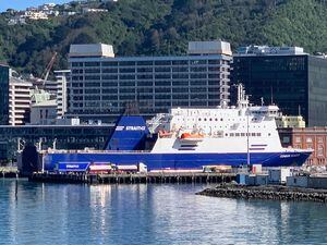 The Condor Islander at Glasgow Wharf in Wellington, New Zealand.                                                  (31975897)