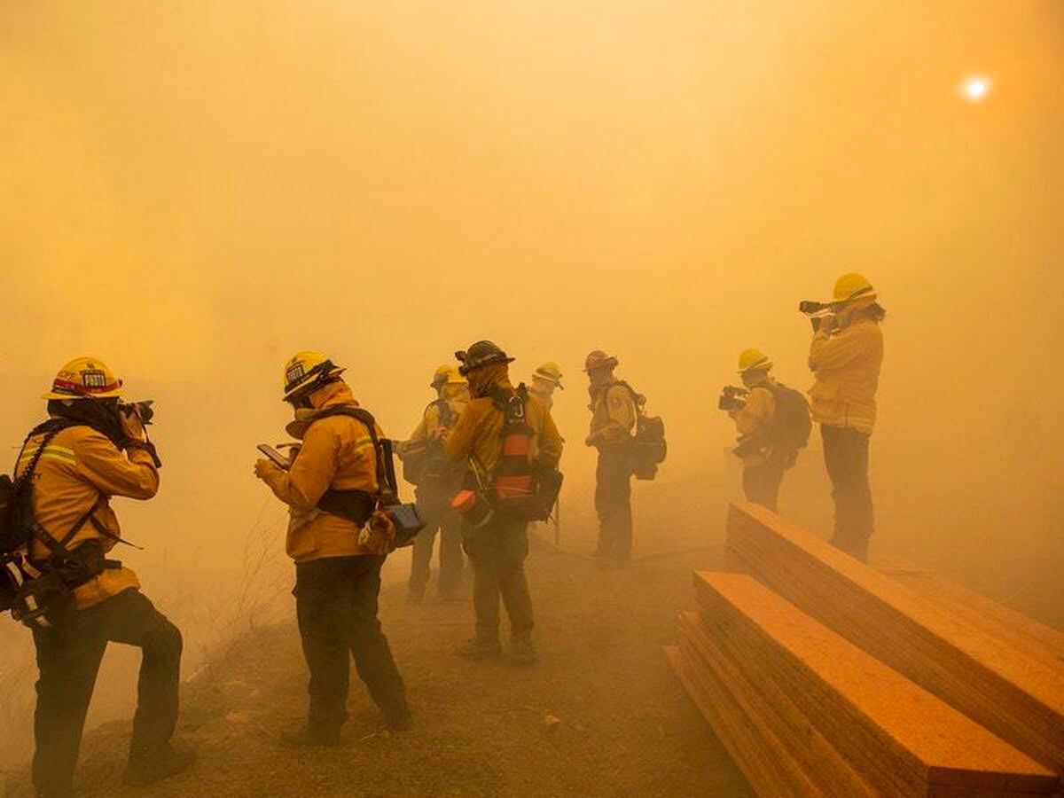 Thousands Evacuated Amid California Fires | Guernsey Press